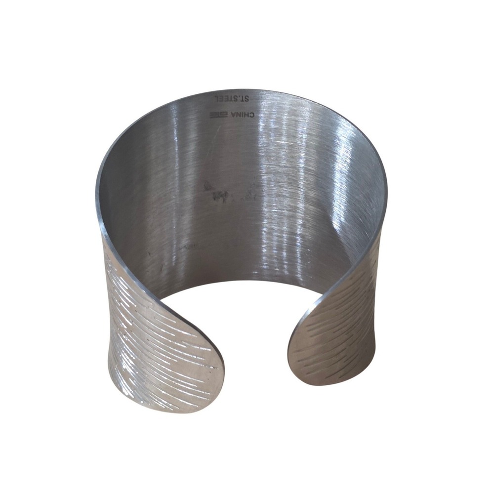 Silver Stainless Steel Wide Ribbed Textured Cuff Statement Bracelet Bangle - Picture 3 of 5